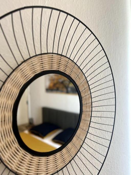Appartement Cosy Et Lumineux Avec Parking Gratuit 科尔马 外观 照片