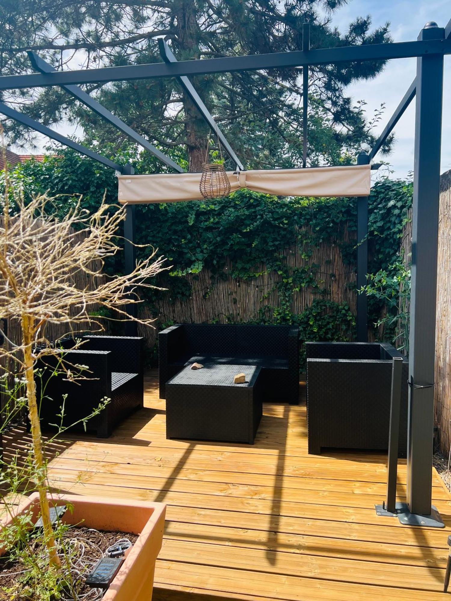 Appartement Cosy Et Lumineux Avec Parking Gratuit 科尔马 外观 照片